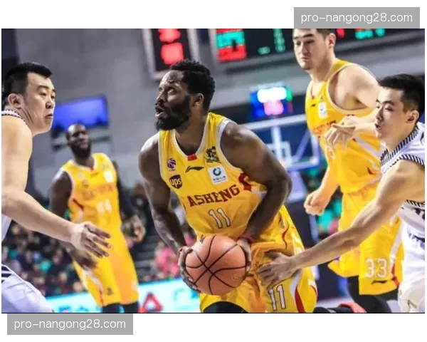 青少年篮球教材更新，将“转换进攻基础”列为独立教学章节