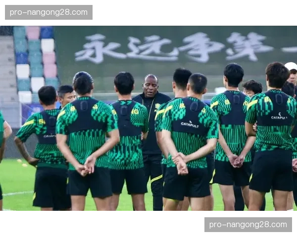 战术板:北京国安新赛季高位压迫下的快速反击体系初显 战术板:北京国安新赛季高位压迫下的快速反击体系初显